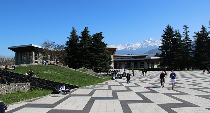 Grenoble INP Institut d’ingénierie et de management, Université ...